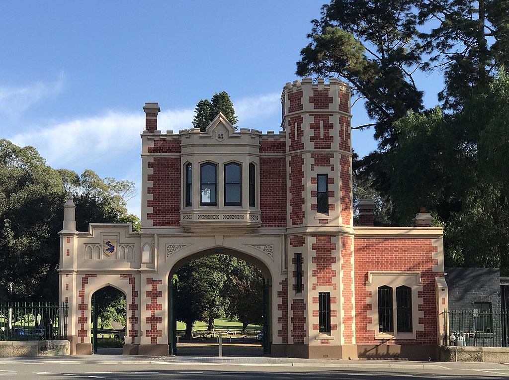 A leisurely walk through the historic Parramatta