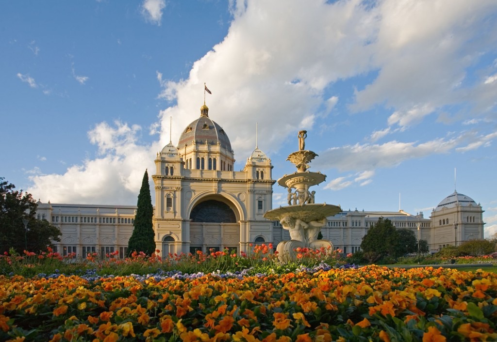 Carlton walk - Image: Royal Exhibition Centre, Melbourne