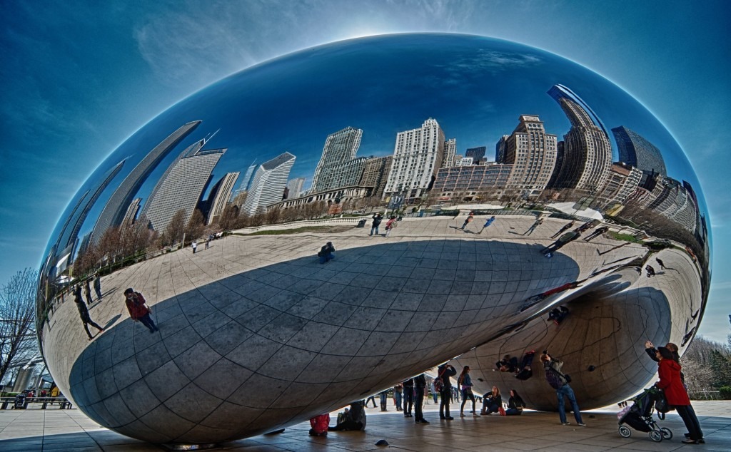 Millennium Park Chicago - The Bean Sculpture